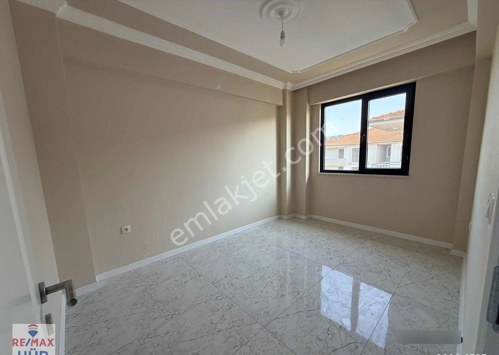 Ömer İnan Remax Hür Arifiye 3+1 Kiralık Sıfır Daire - Görsel 3