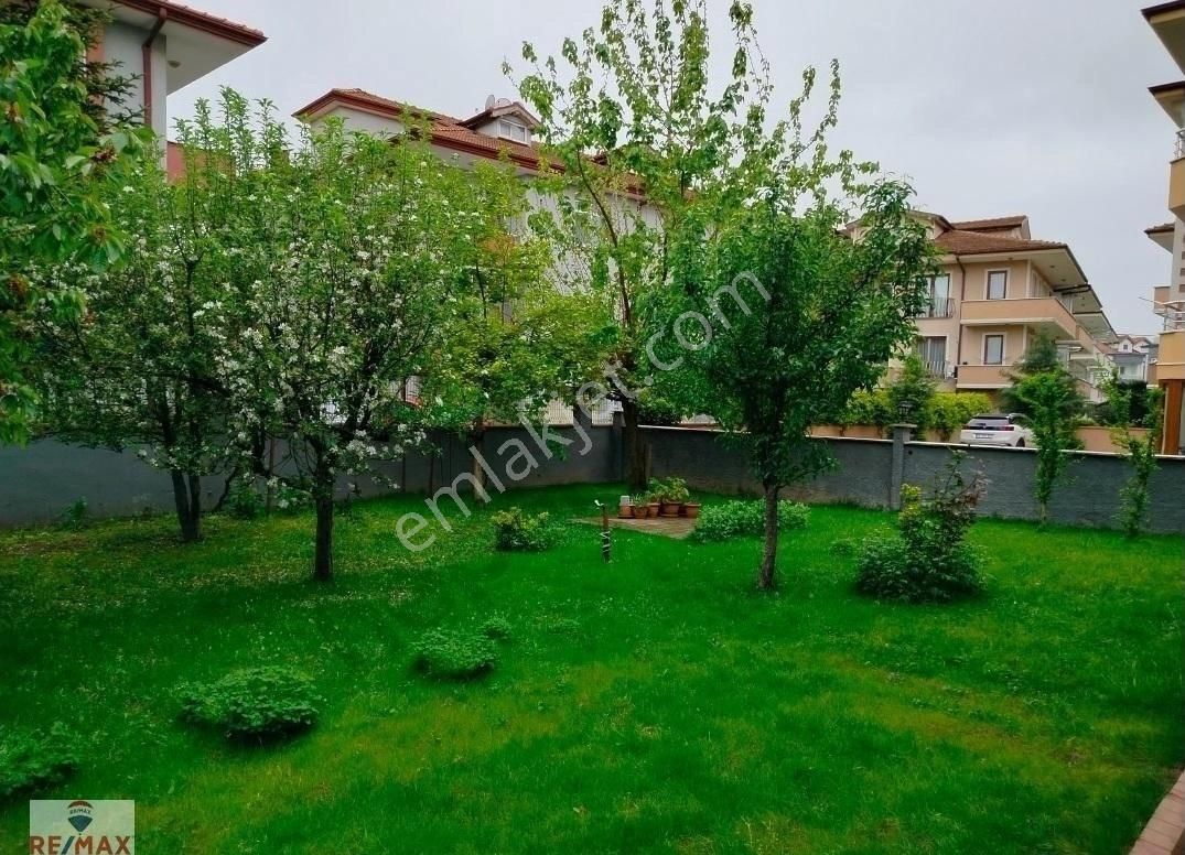 Serdivan'ın Göbeğinde, 670m2 Arsa İçinde Müstakil - Görsel 17