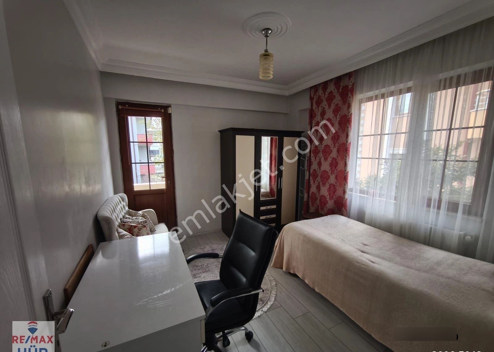 Serdivan'ın Göbeğinde, 670m2 Arsa İçinde Müstakil - Görsel 4