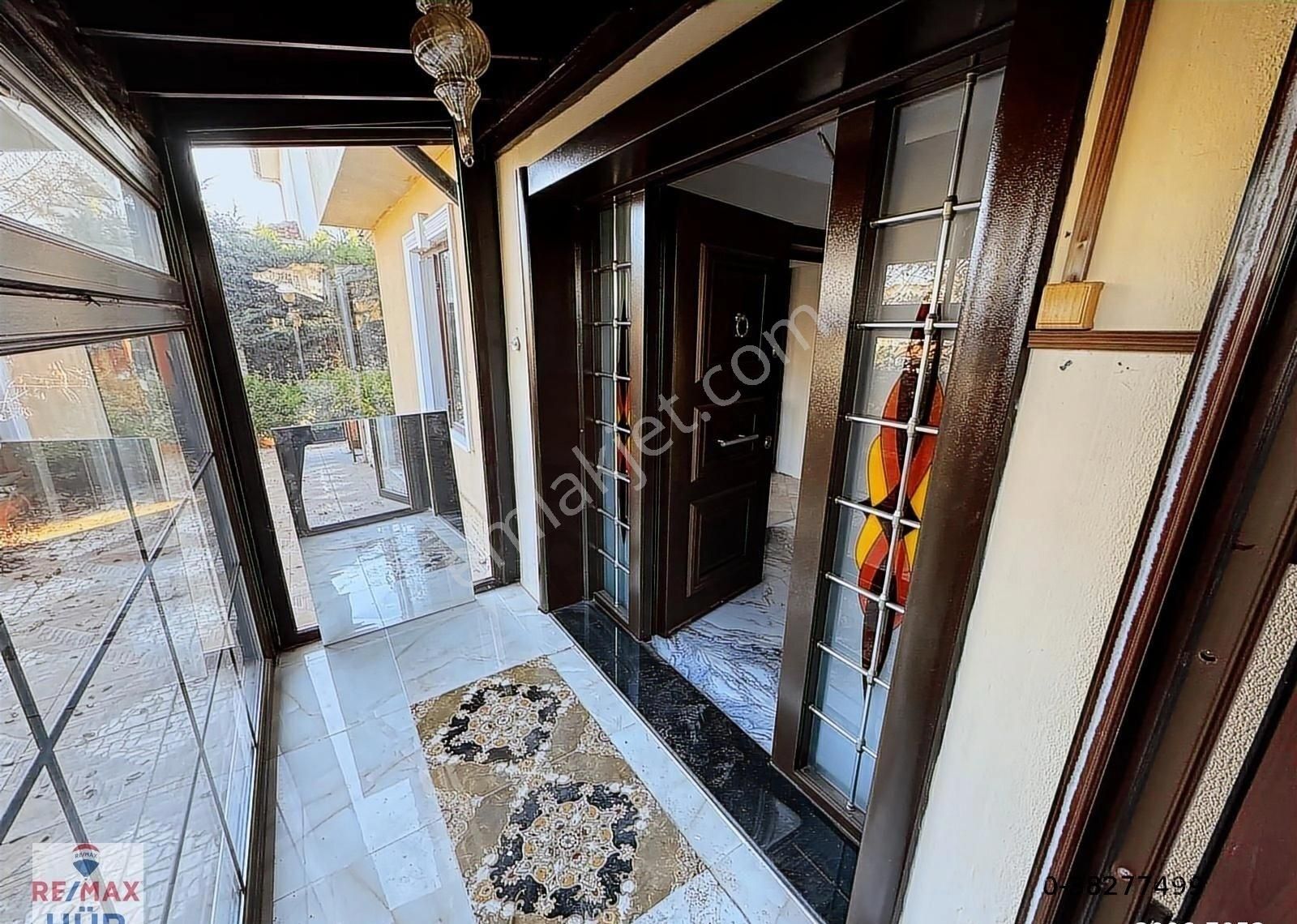 Remax Hür'den Serdivan Adatıp Mevki Yol Üzeri Satılık Villa - Görsel 16