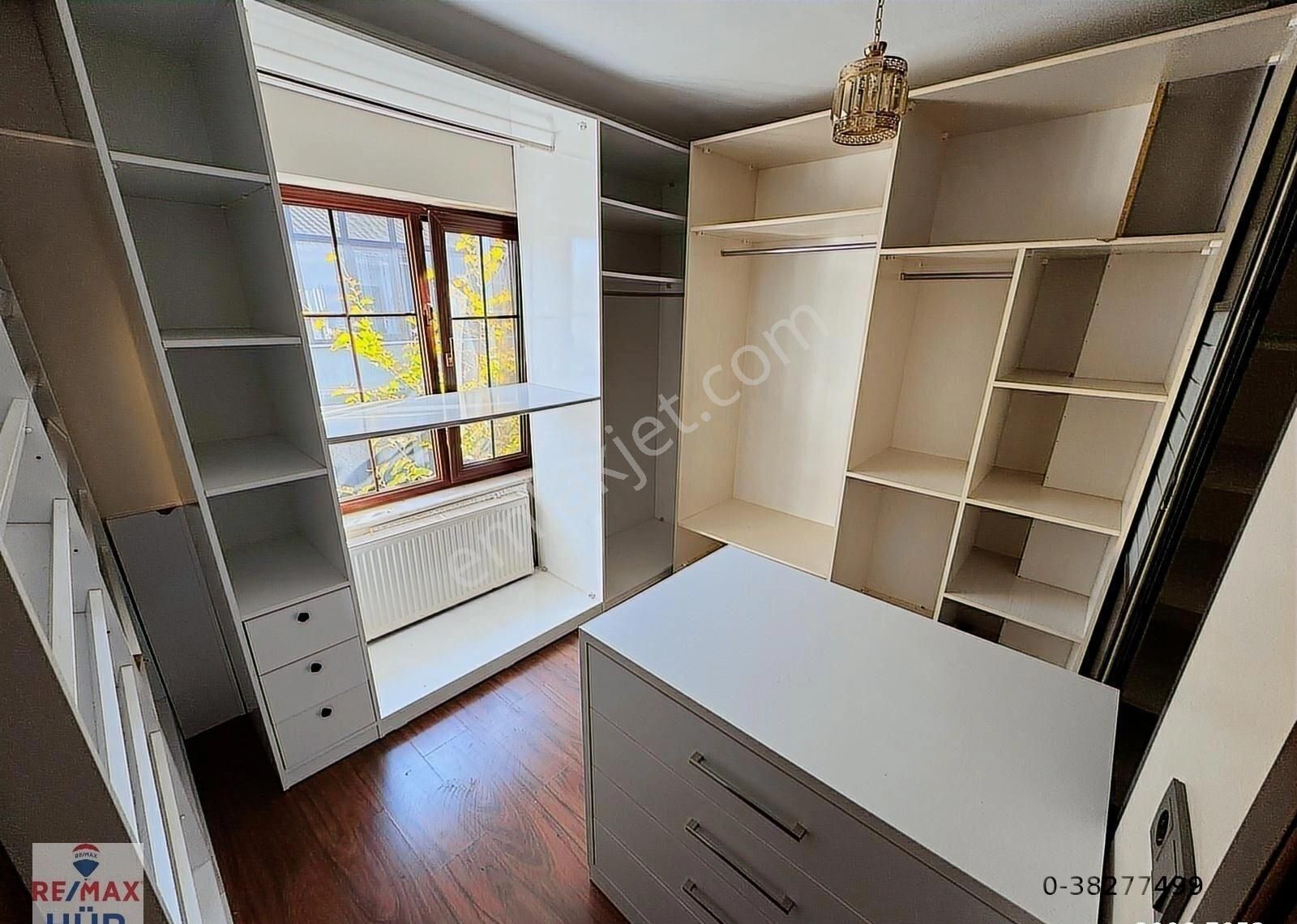 Remax Hür'den Serdivan Adatıp Mevki Yol Üzeri Satılık Villa - Görsel 8