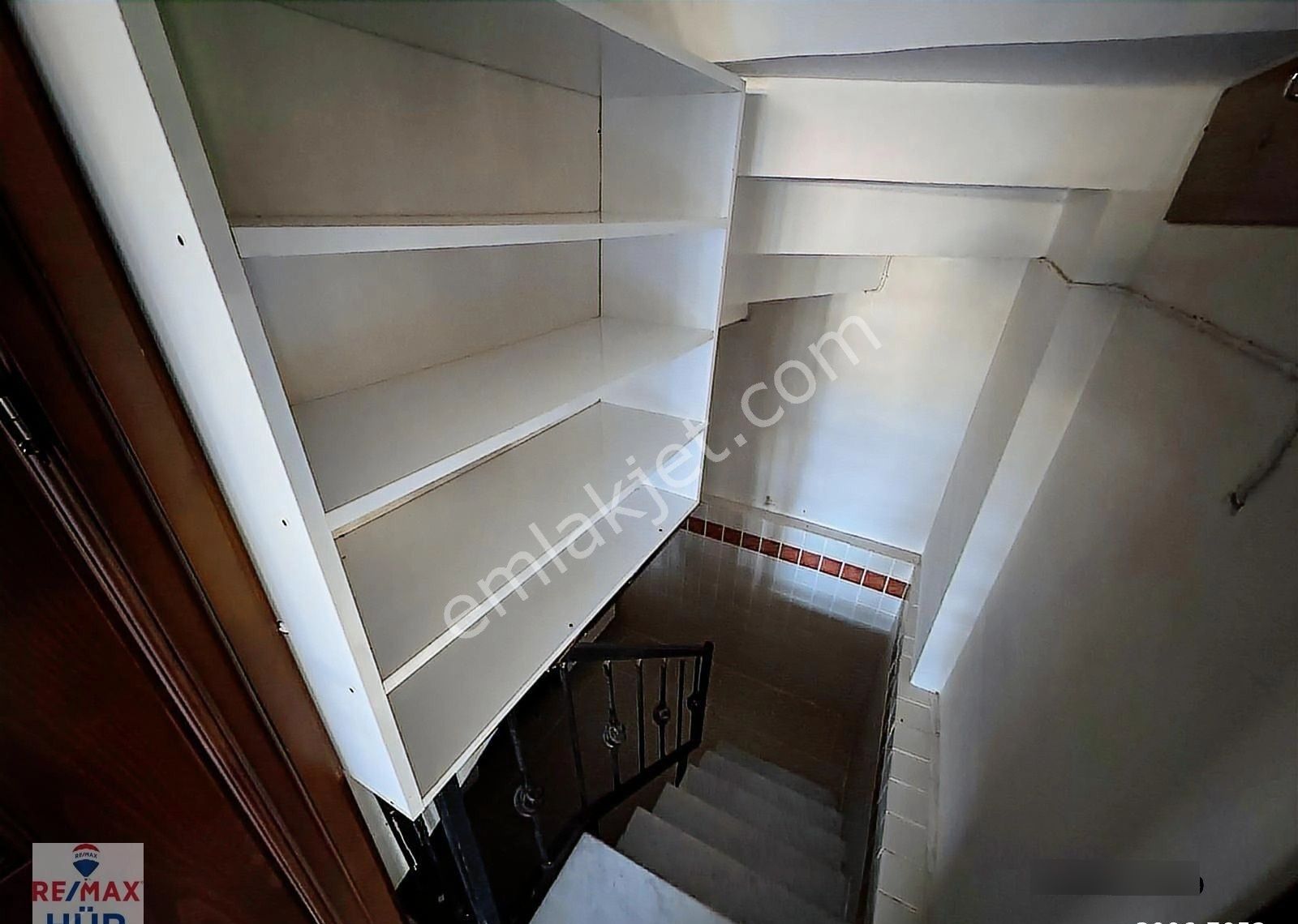 Remax Hür'den Serdivan Adatıp Mevki Yol Üzeri Satılık Villa - Görsel 19