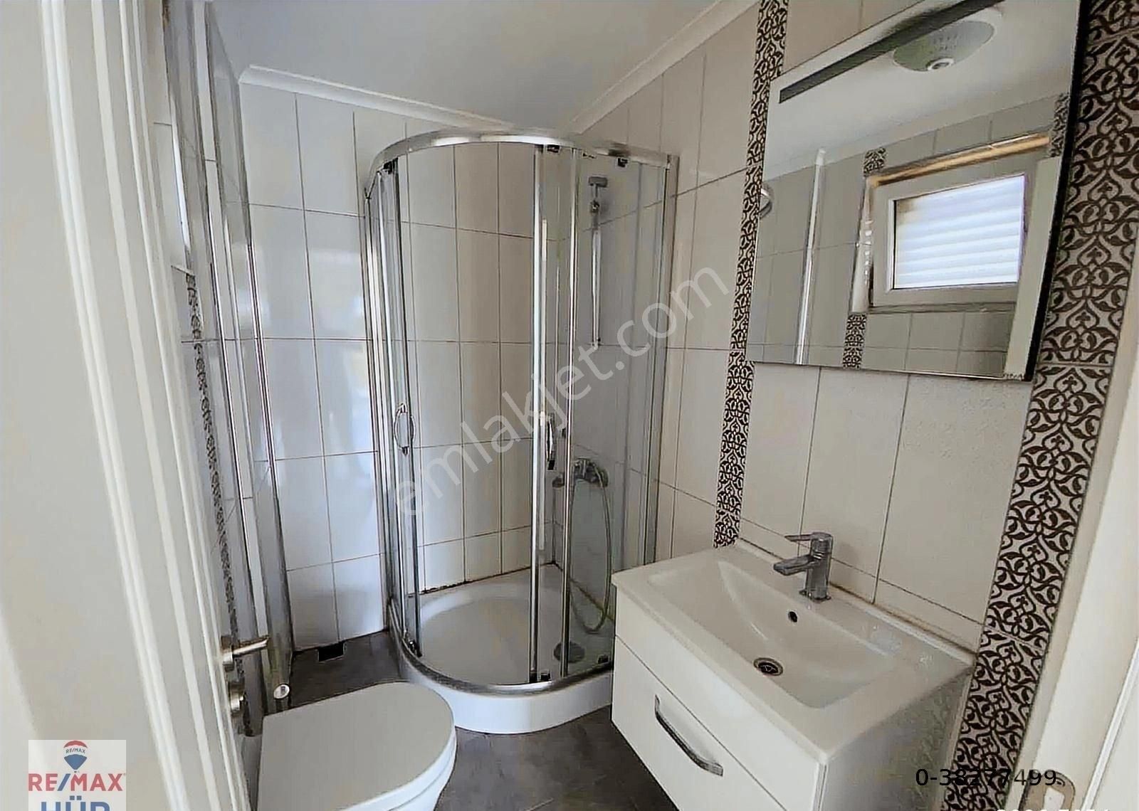 Remax Hür Gamze Topçu'dan Kuvars Sitesinde Satılık Lüks Villa - Görsel 20