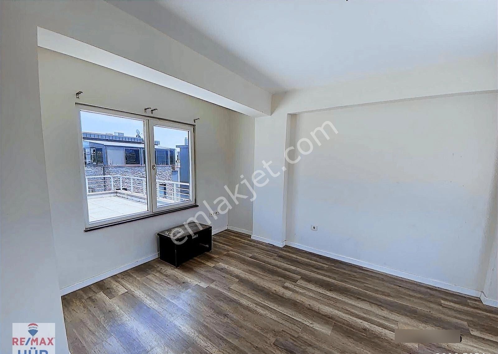 Remax Hür Gamze Topçu'dan Kuvars Sitesinde Satılık Lüks Villa - Görsel 11