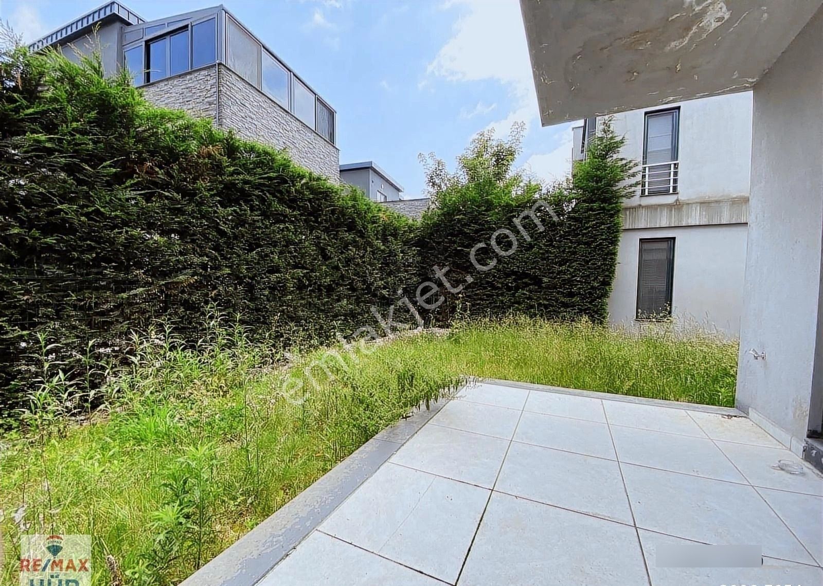 Remax Hür Gamze Topçu'dan Kuvars Sitesinde Satılık Lüks Villa - Görsel 2