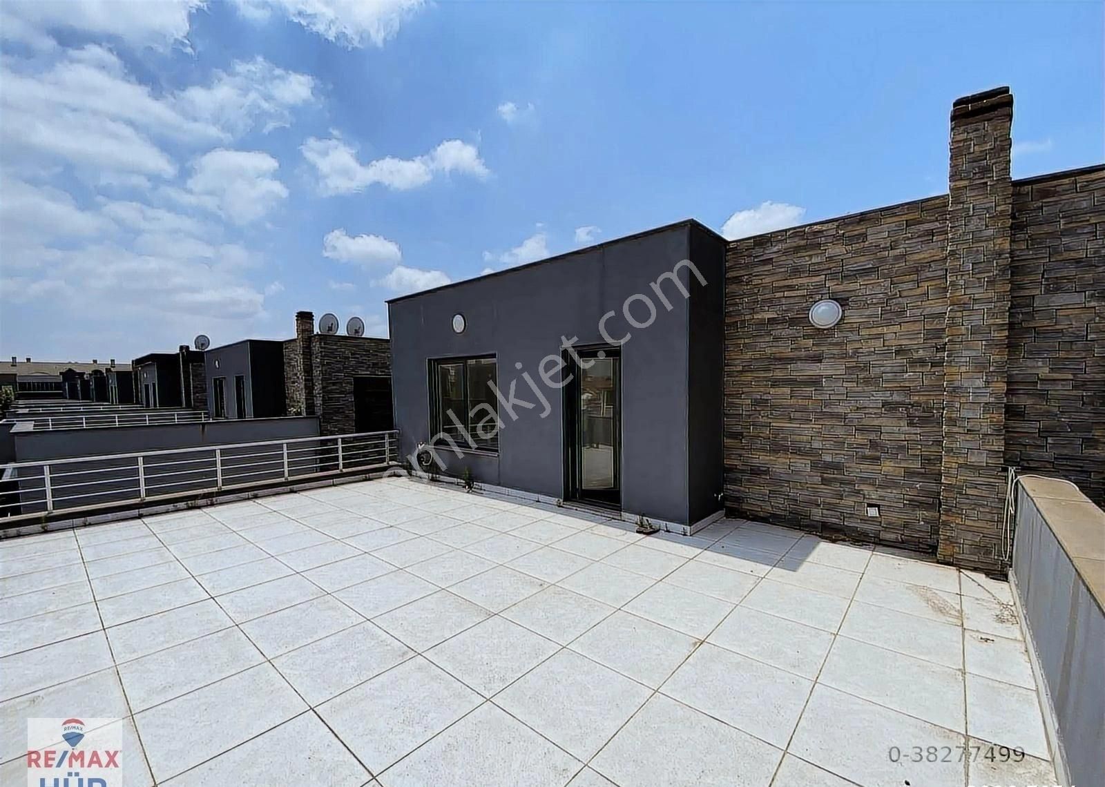 Remax Hür Gamze Topçu'dan Kuvars Sitesinde Satılık Lüks Villa - Görsel 6