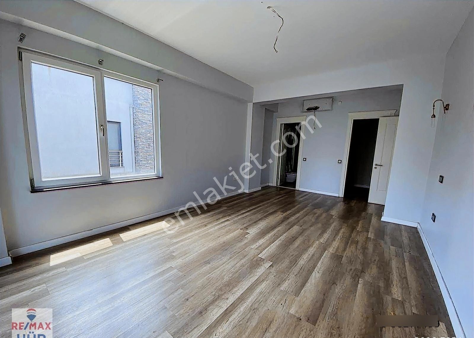 Remax Hür Gamze Topçu'dan Kuvars Sitesinde Satılık Lüks Villa - Görsel 26