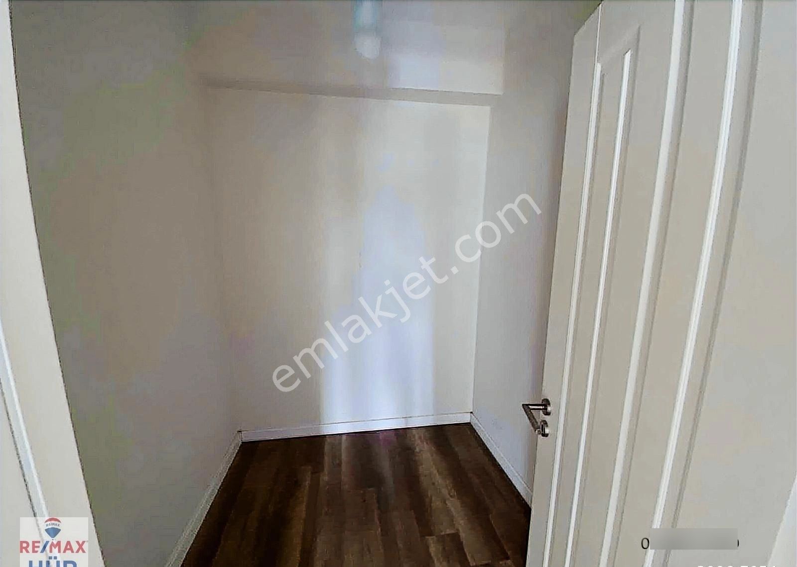 Remax Hür Gamze Topçu'dan Kuvars Sitesinde Satılık Lüks Villa - Görsel 27