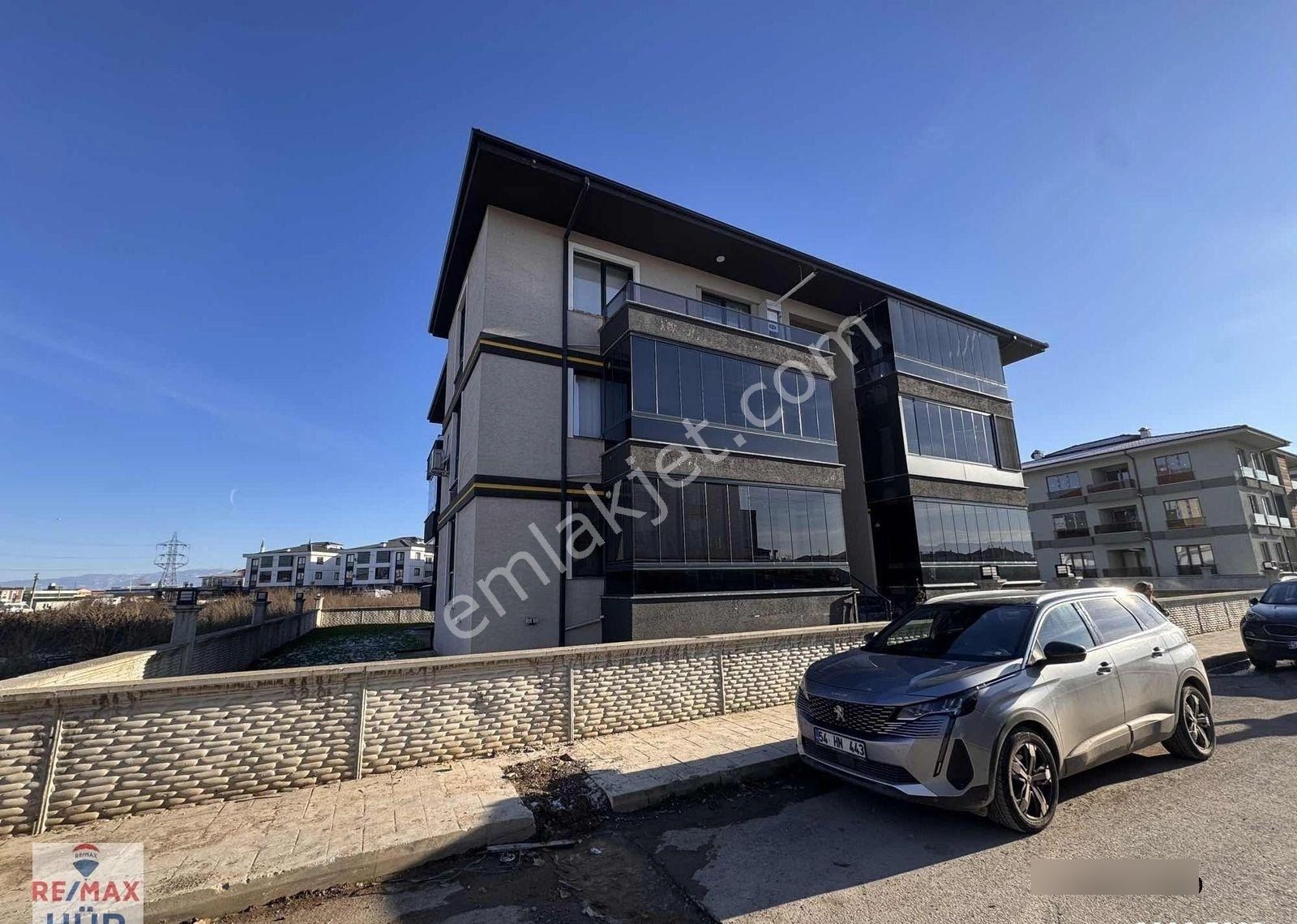 Yeni Çarşamba Pazarı Yanı Kiralık Lüks 3+1 Daire