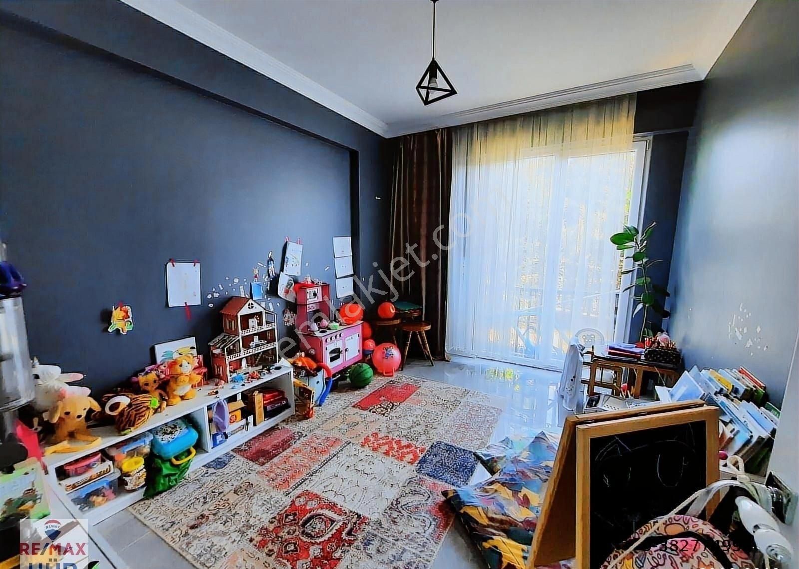 Remax-hür Fatma Yıldız Dan Satılık Havuzlu Villa - Görsel 35