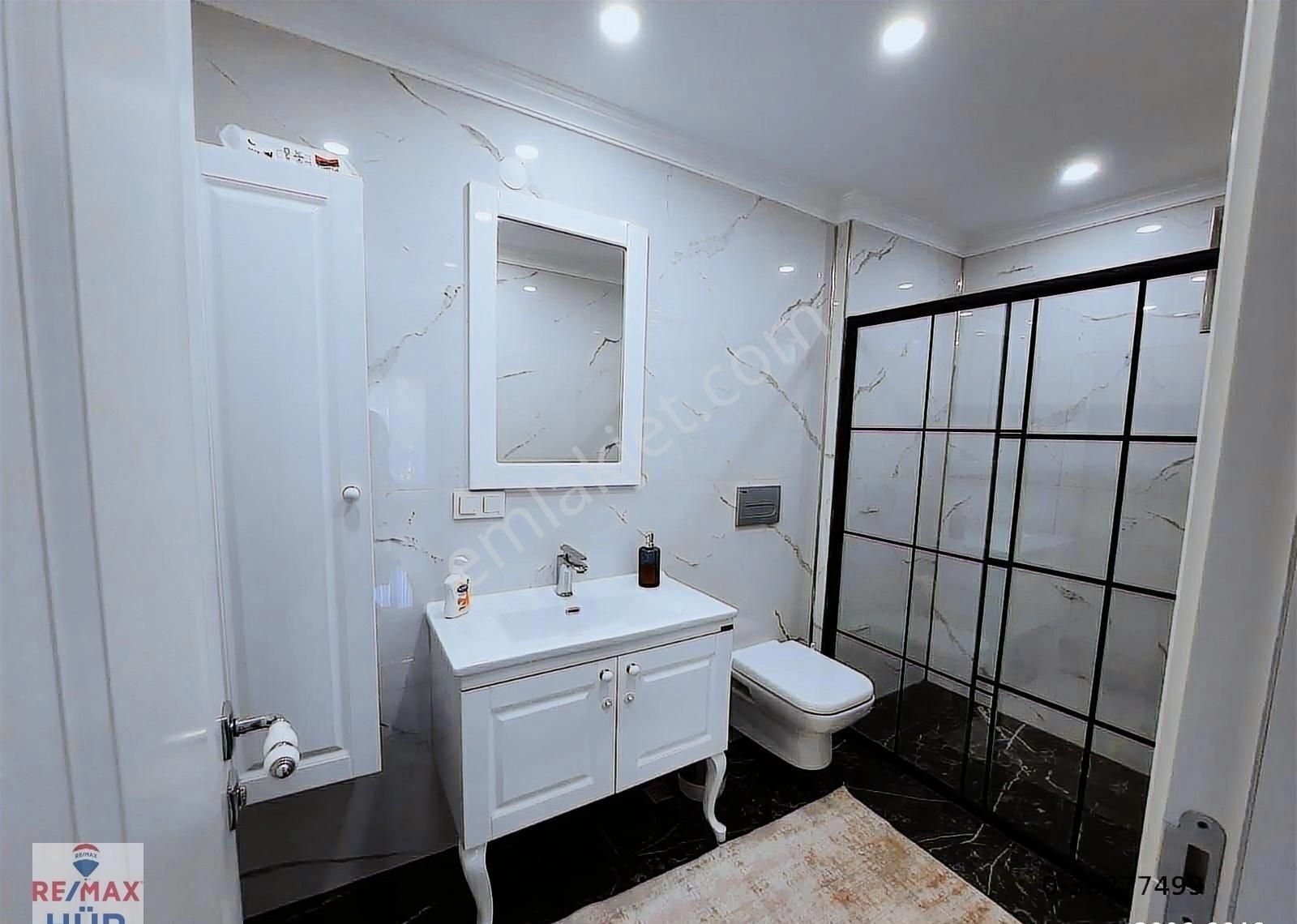 Remax-hür Fatma Yıldız Dan Satılık Havuzlu Villa - Görsel 4