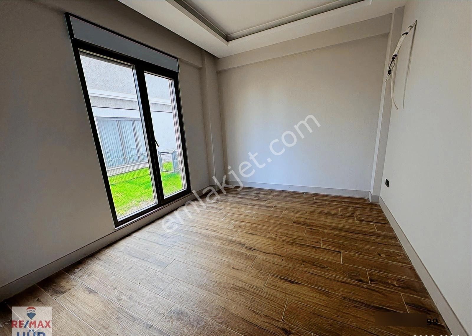 Remax Hür Ayfer Sever'den Satılık Havuzlu Villa - Görsel 8