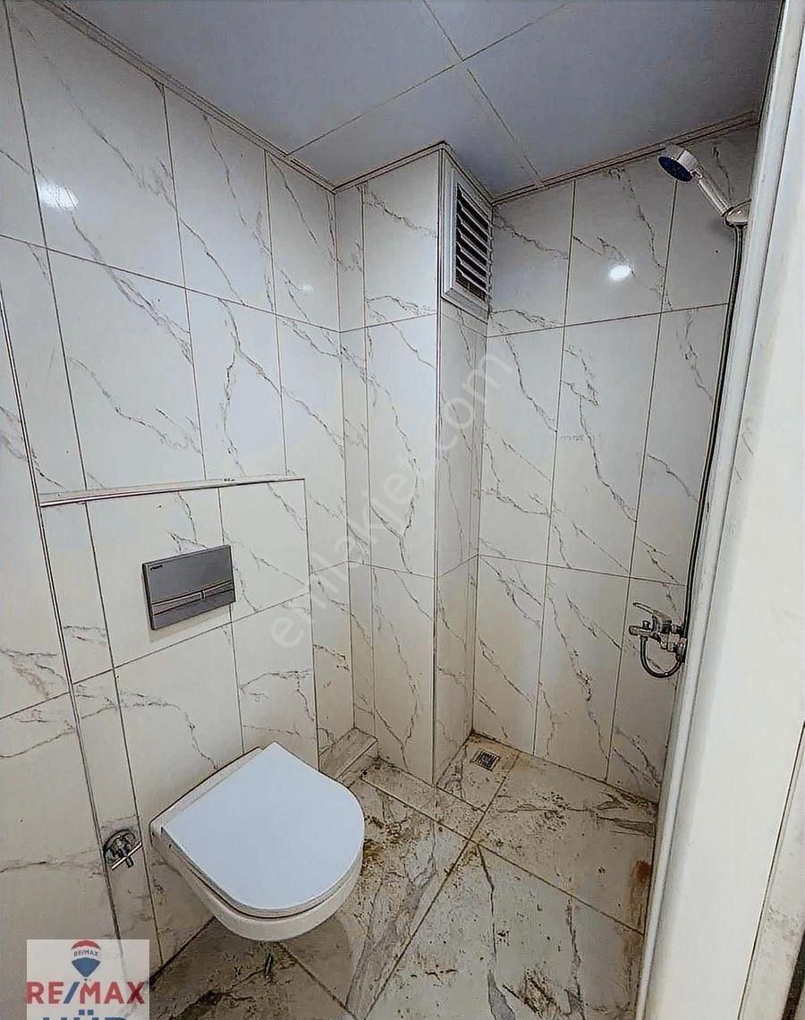 Ömer İnan Remax Hür Arifiye Fatih 2+1 Kiralık 100m2 Sıfır Daire - Görsel 6