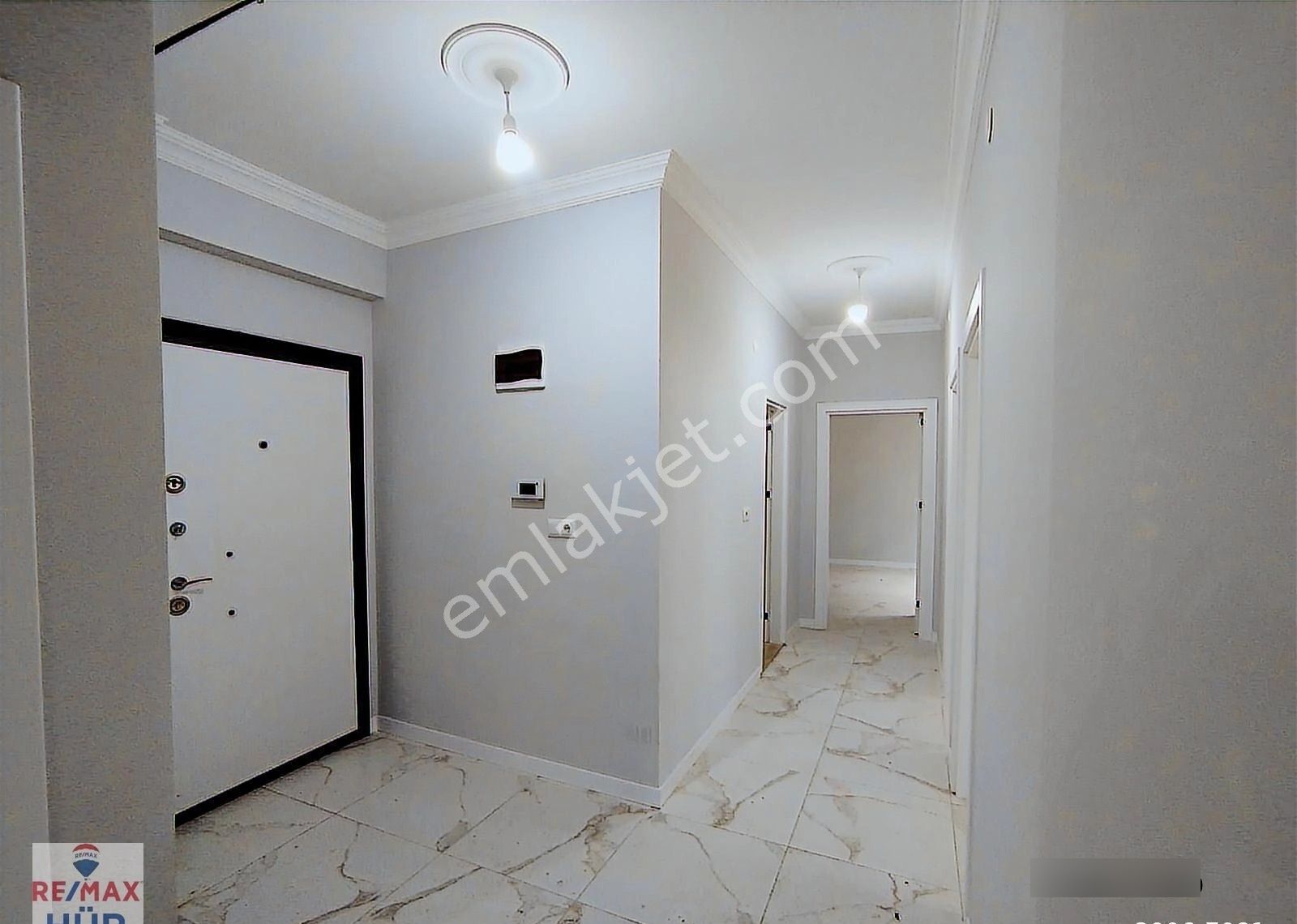 Remax/hür Özlem Şimşek'ten Site İçi Kiralık 3+1 Lüx Daire - Görsel 2