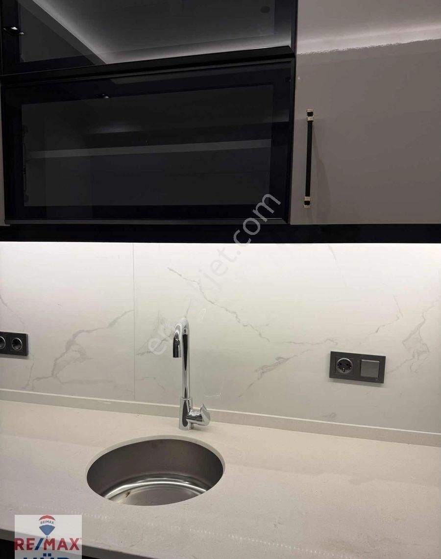 Ömer İnan Remax Hür Neviye Mah. 3+1 3.cü Kat Sıfır Daire - Görsel 4