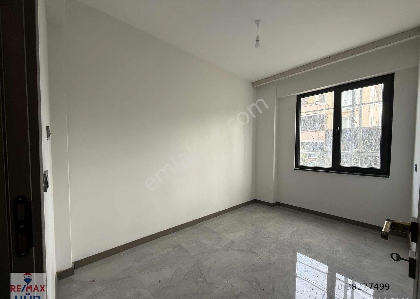 Ömer İnan Remax Hür Neviye Mah. 3+1 3.cü Kat Sıfır Daire - Görsel 11