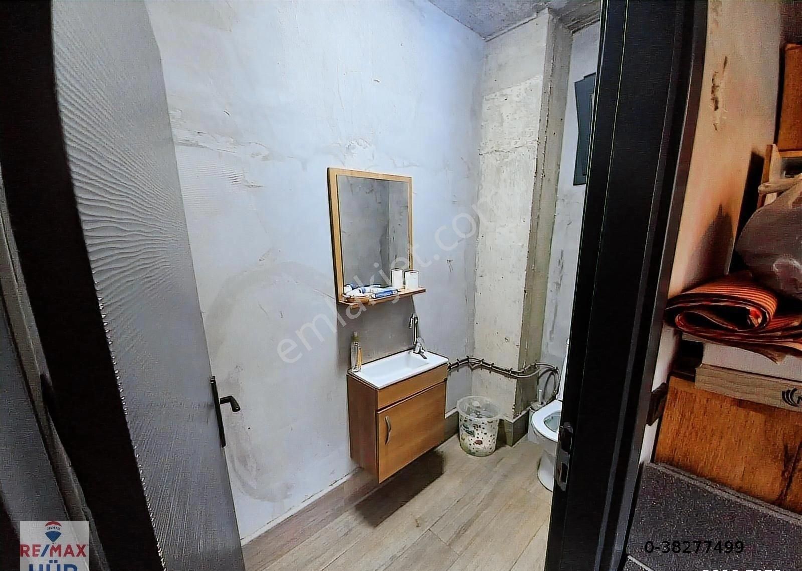 Geniş Arsa İçerisinde 4+1villa/misafirhaneli/ofisli/spor Salonlu - Görsel 2