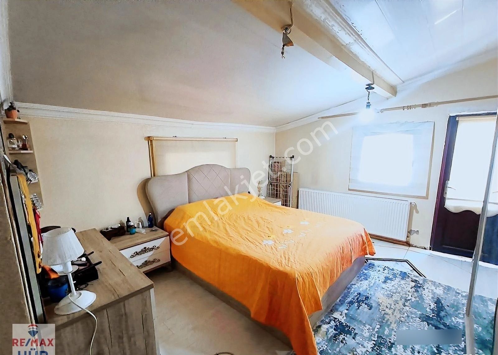 Remax Hür Özlem Şimşek'ten Sapancada Fırsat Triplex Villa - Görsel 4