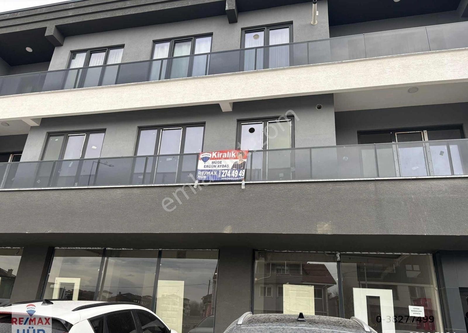 Remax-hür Müge Ergün Aydaş'tan Tekeler Mahallesi'nde Kiralık 3+1