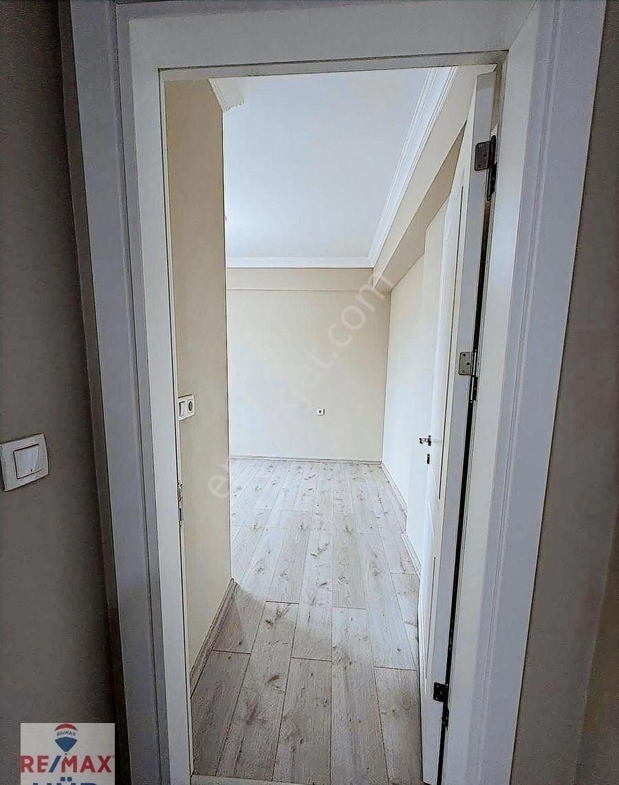 Ömer İnan Remax Hür 2+1 Kiralık Köşe Daire - Görsel 9