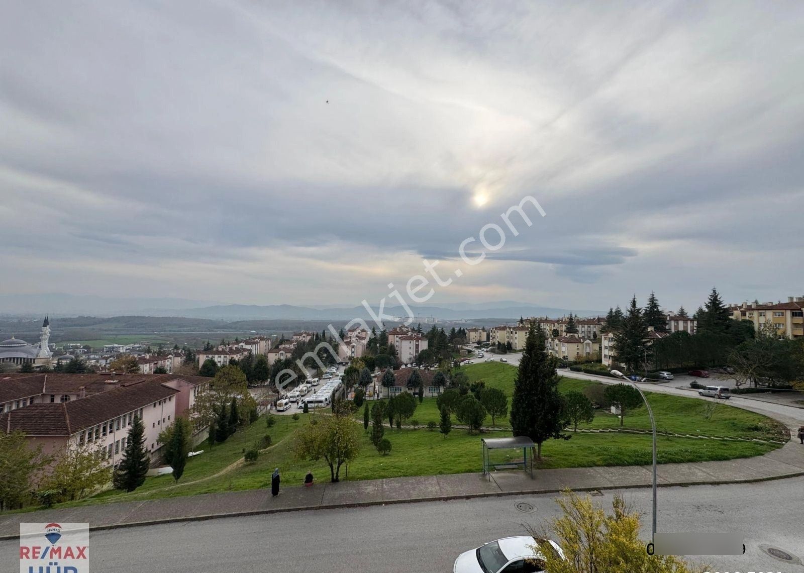 Remax Hür Yeşim Kara'dan Camili 2 Mahallesinde Kiralık Daire - Görsel 19