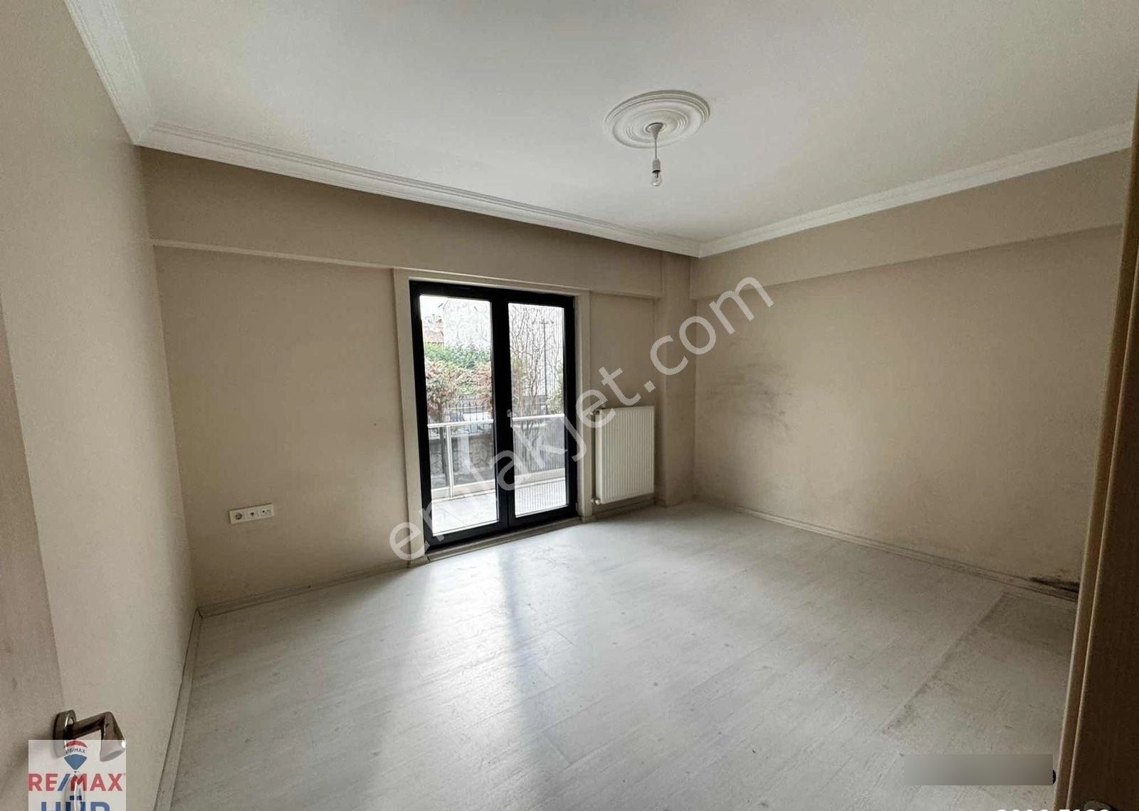 Remax Hür İlke Aydaş'tan Adapazarı Merkezde 2+1 Kiralık Daire - Görsel 4