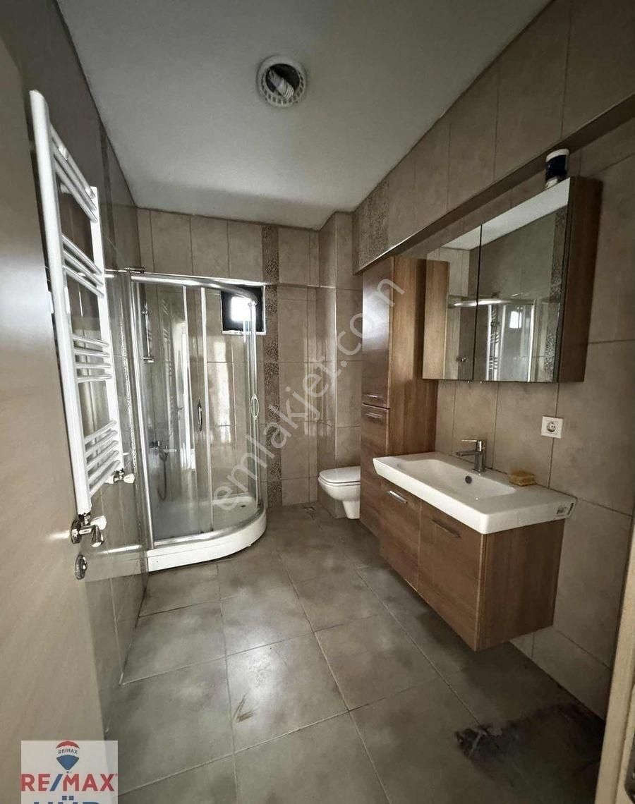 Remax Hür İlke Aydaş'tan Adapazarı Merkezde 2+1 Kiralık Daire - Görsel 20