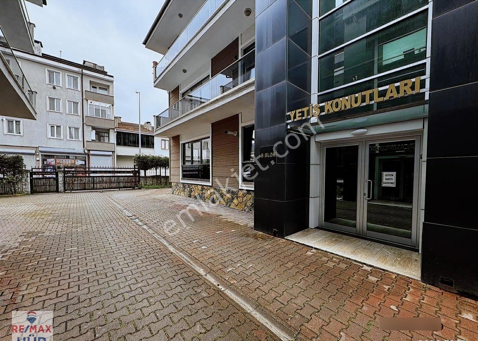 Remax Hür İlke Aydaş'tan Adapazarı Merkezde 2+1 Kiralık Daire - Görsel 14