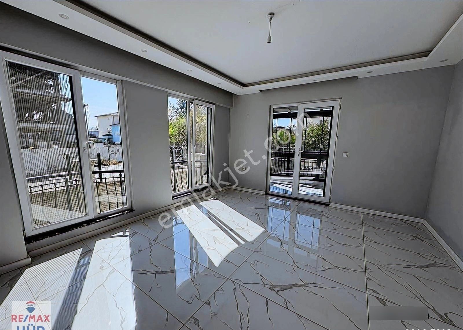 Remax Hür İlke Aydaş'tan Lüks Yaşam Geniş 3+1 Kiralık Daire - Görsel 18