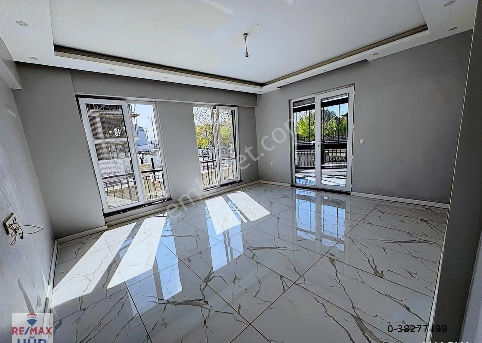 Remax Hür İlke Aydaş'tan Lüks Yaşam Geniş 3+1 Kiralık Daire - Görsel 12