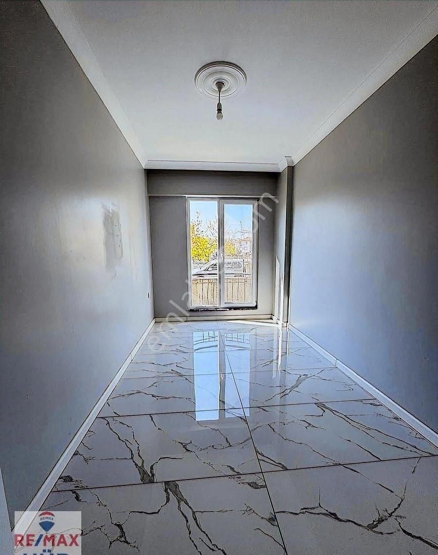 Remax Hür İlke Aydaş'tan Lüks Yaşam Geniş 3+1 Kiralık Daire - Görsel 20