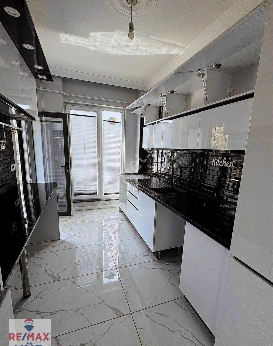 Remax Hür İlke Aydaş'tan Lüks Yaşam Geniş 3+1 Kiralık Daire - Görsel 5