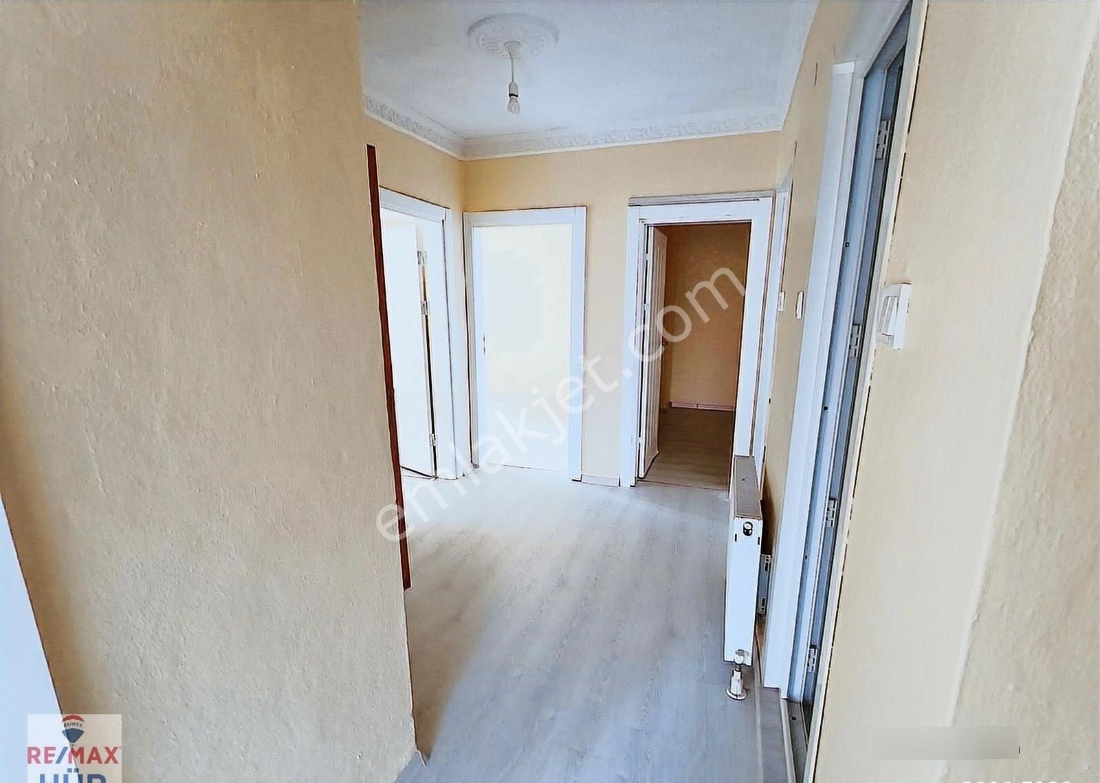 Remax Hür Özlem Şimşek'ten Arifiye'de Kiralık 3+1 Daire - Görsel 24
