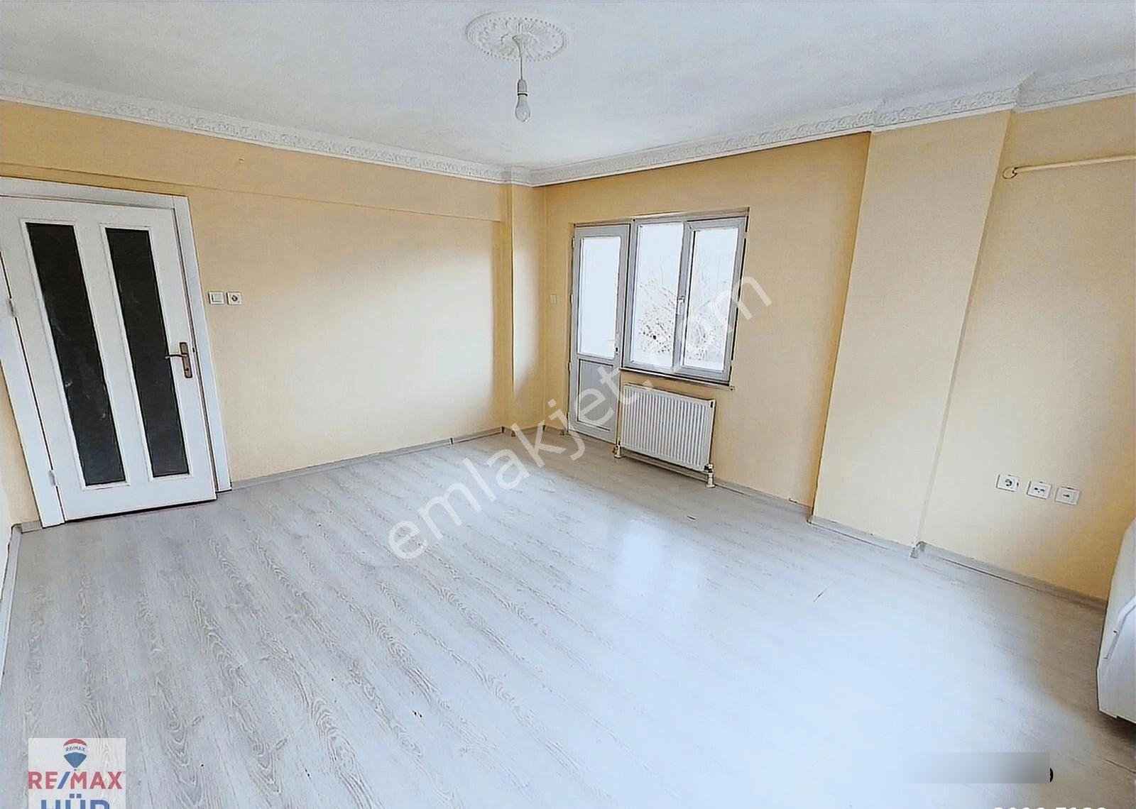 Remax Hür Özlem Şimşek'ten Arifiye'de Kiralık 3+1 Daire - Görsel 21