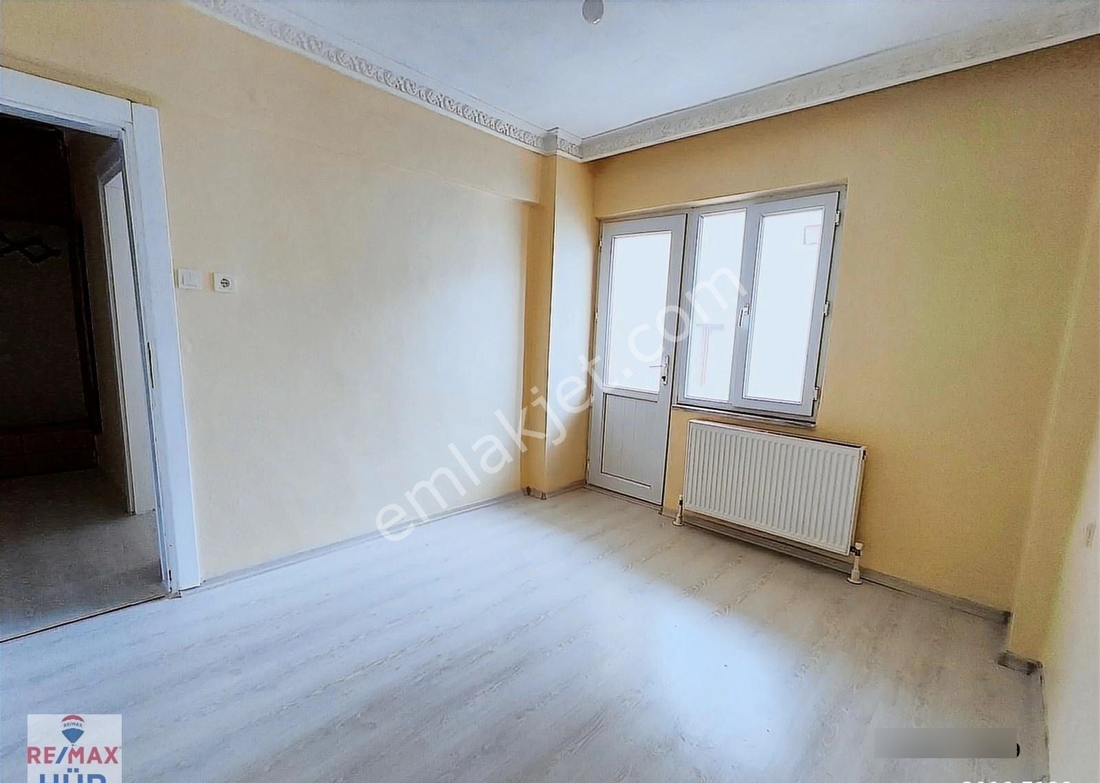 Remax Hür Özlem Şimşek'ten Arifiye'de Kiralık 3+1 Daire - Görsel 16