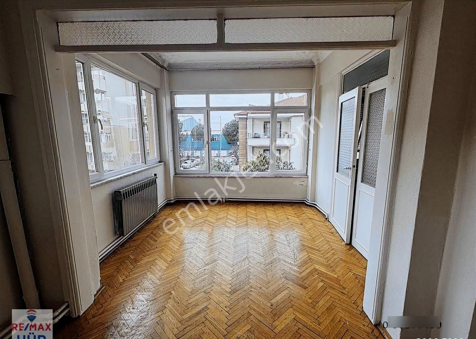 Remax Hür İlke Aydaş'tan Şirinevler'de 3+1 Geniş Kiralık Daire - Görsel 8