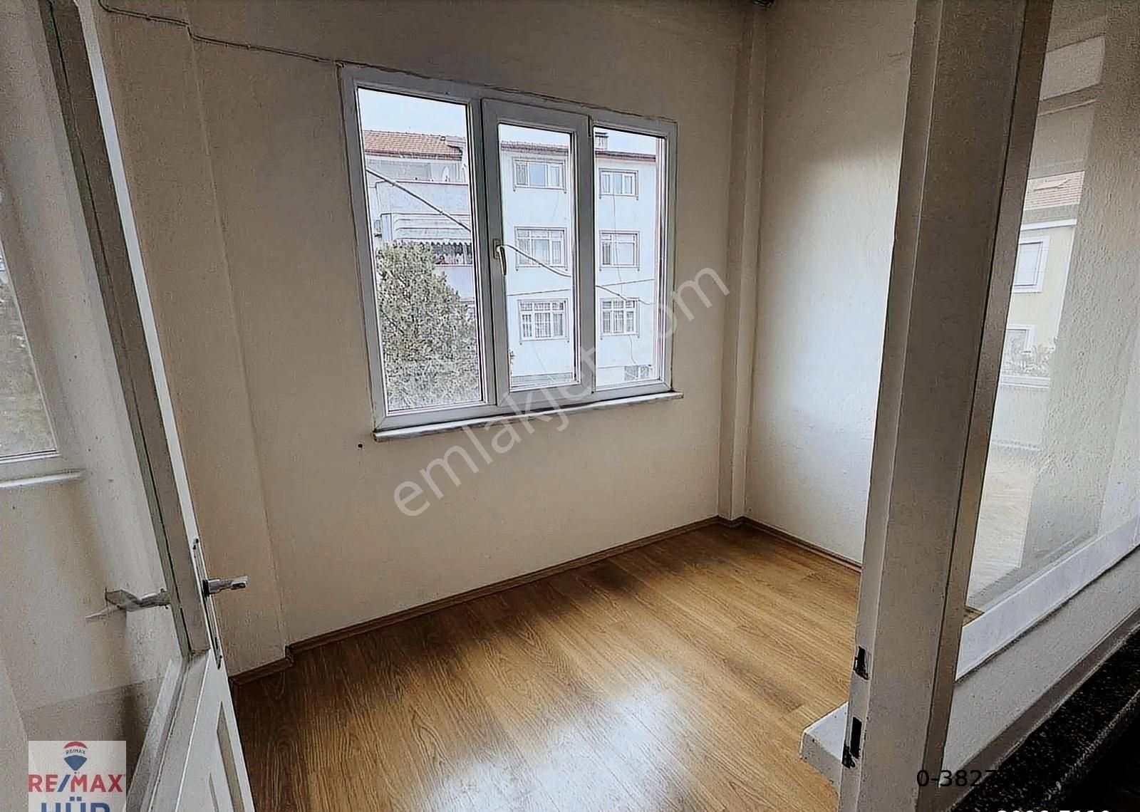 Remax Hür İlke Aydaş'tan Şirinevler'de 3+1 Geniş Kiralık Daire - Görsel 9