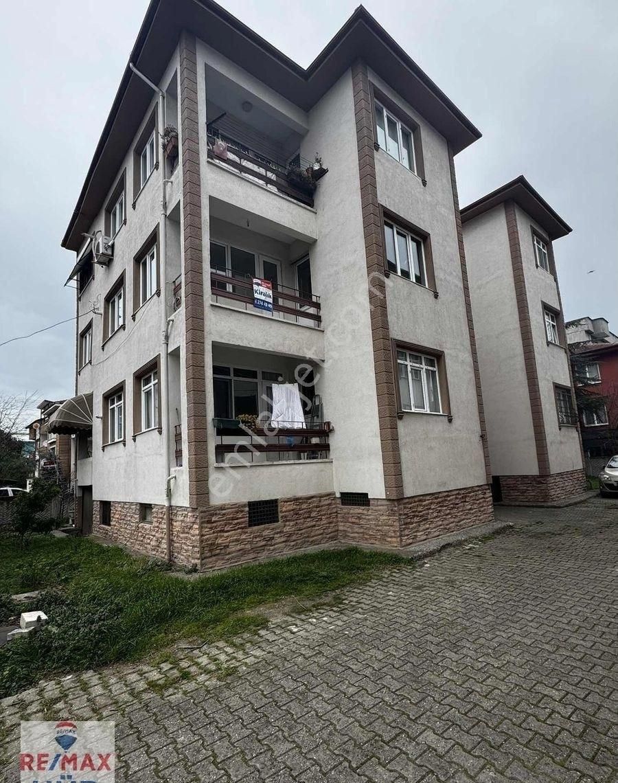 Remax Hür İlke Aydaş'tan Şirinevler'de 3+1 Geniş Kiralık Daire - Görsel 14