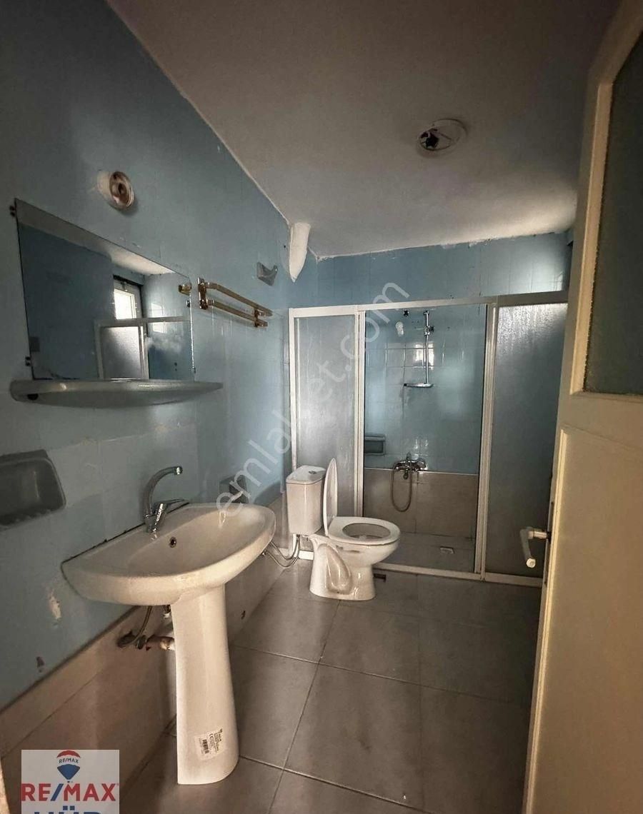 Remax Hür İlke Aydaş'tan Şirinevler'de 3+1 Geniş Kiralık Daire - Görsel 10