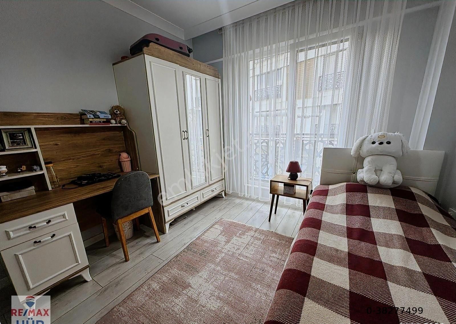Remax Hür Ayfer Sever'den Satılık Daire Santaş Corner Sitesi - Görsel 26