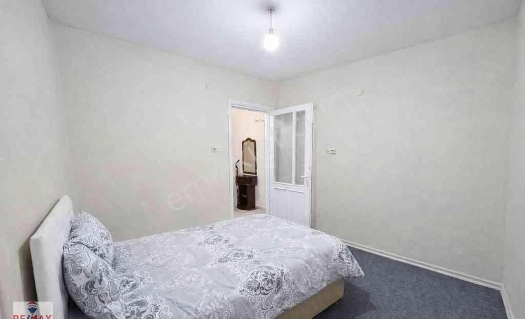 Remax Hür'den Serdivan Mavi Durak Yakını Satılık Eşyalı 3+1 Daire - Görsel 3