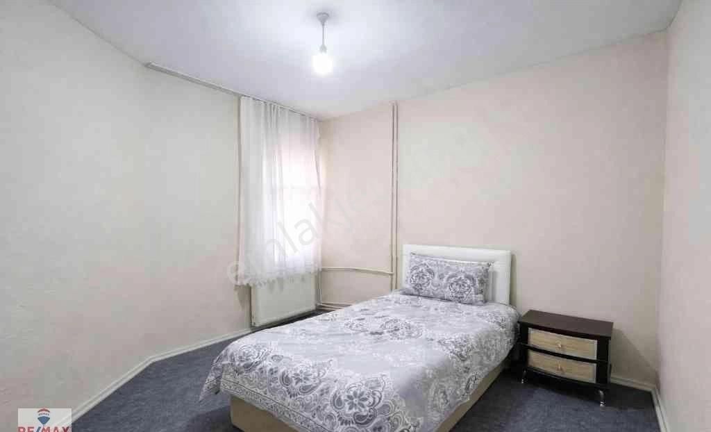 Remax Hür'den Serdivan Mavi Durak Yakını Satılık Eşyalı 3+1 Daire - Görsel 5