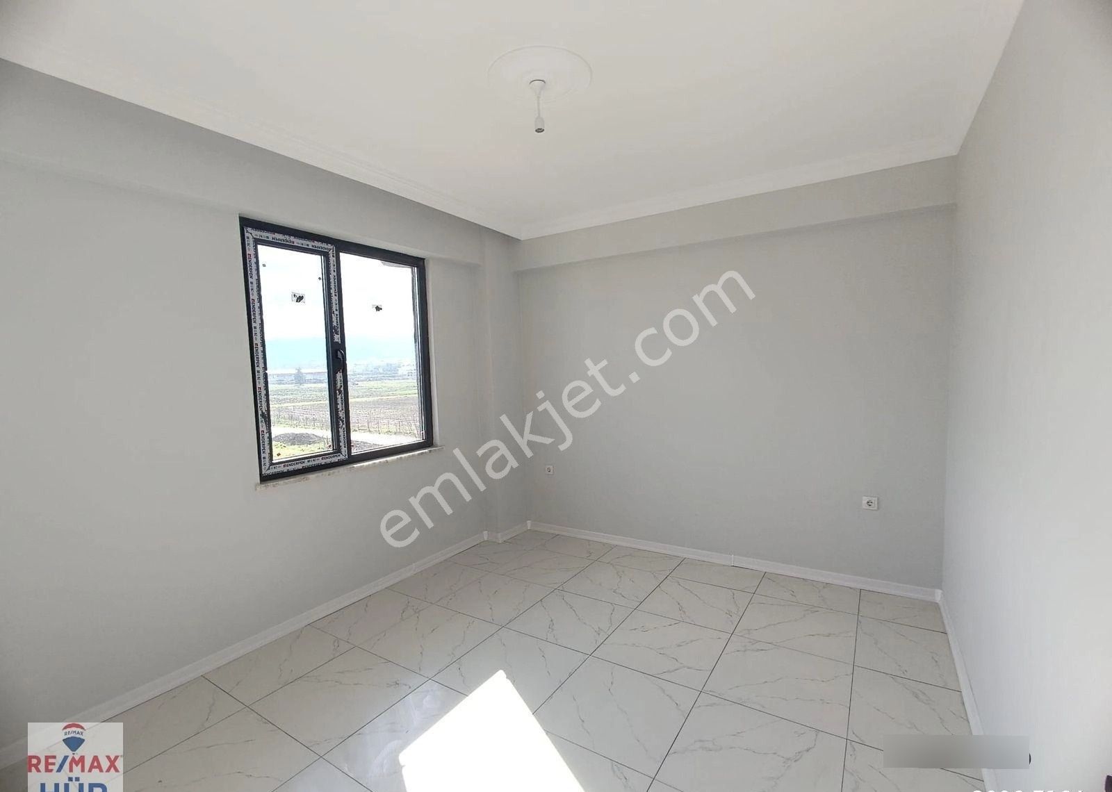 Remax Hür Ali Kutanis Arifiye Aşağıkirazca'da Satılık 3+1 Daire - Görsel 17