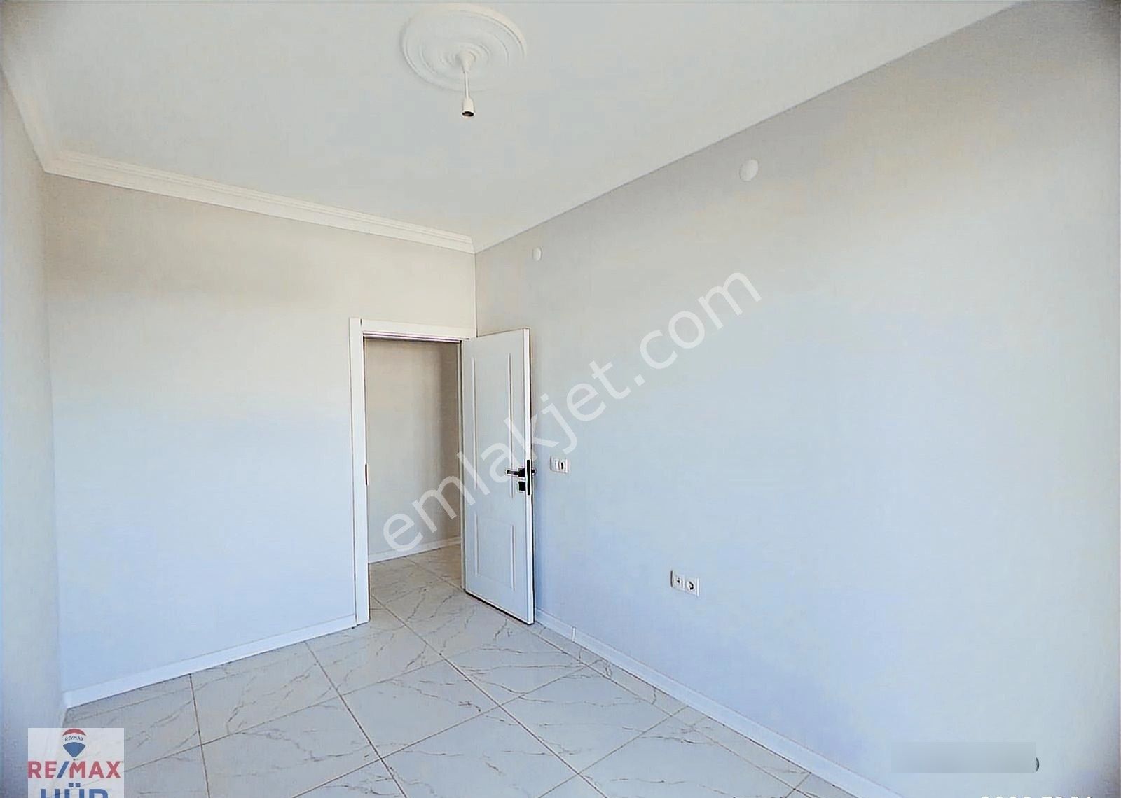 Remax Hür Ali Kutanis Arifiye Aşağıkirazca'da Satılık 3+1 Daire - Görsel 9