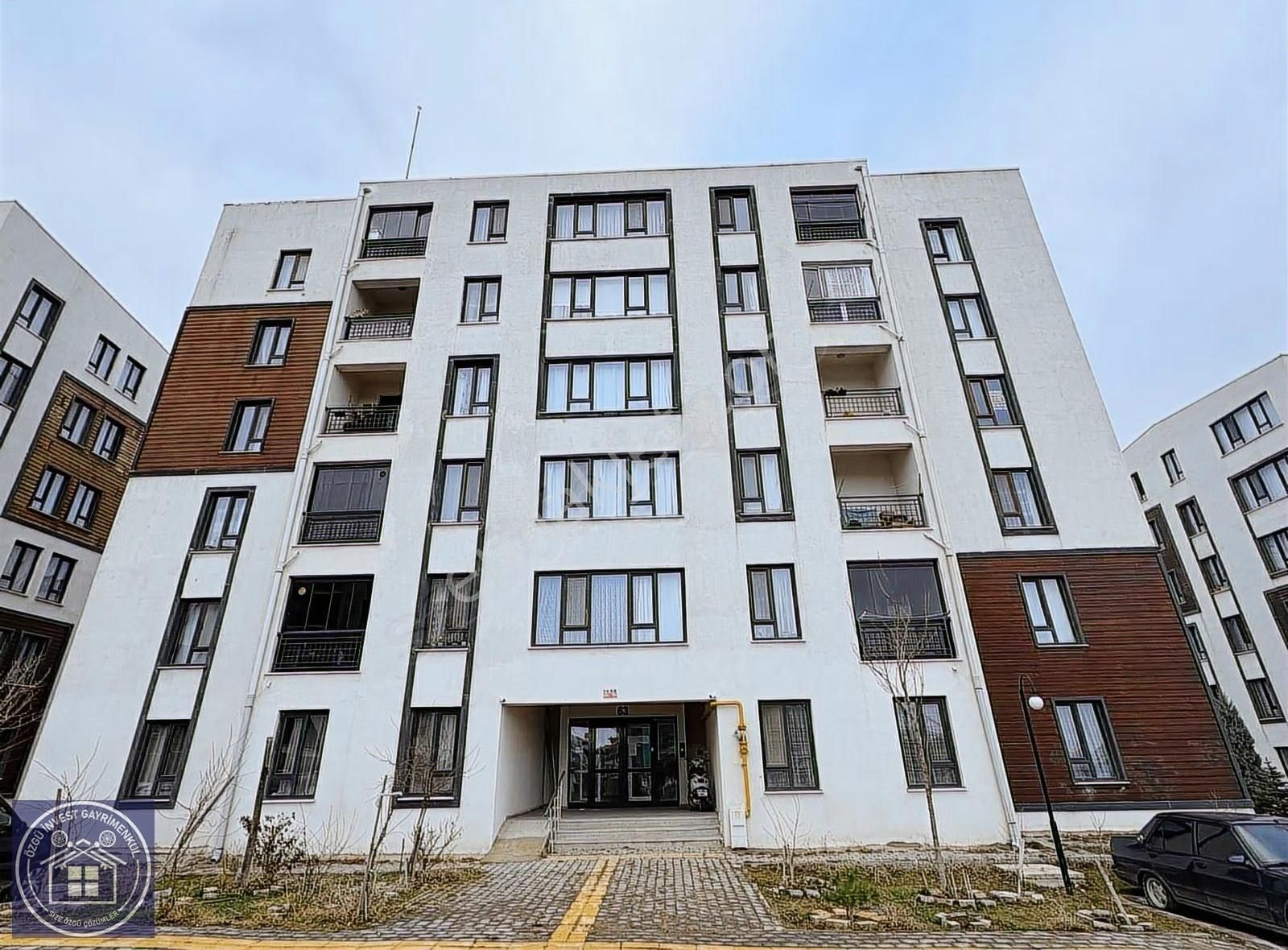 Özgü'den Toki 1453 Konutlarında Arakat Kiralık Geniş 2+1 Daire - Görsel 11