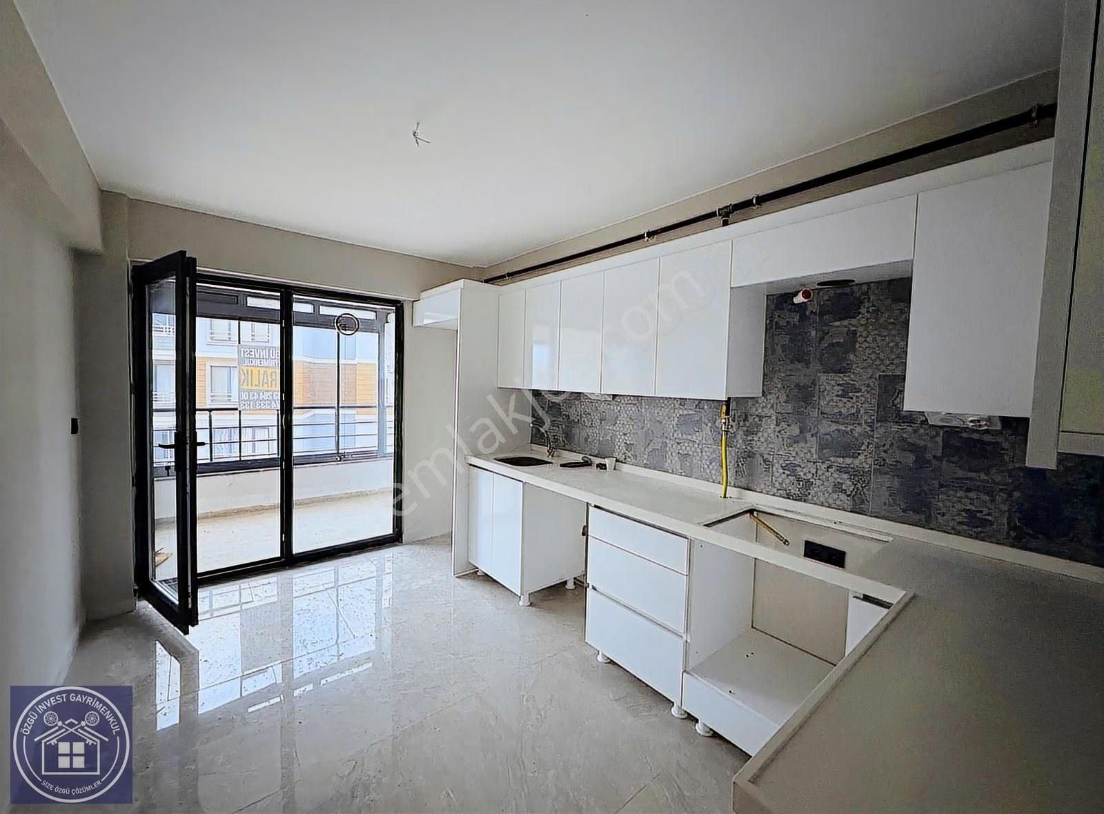 Toki'de Cadde Üzerinde Geniş Ve Sıfır Kiralık 2+1 Daire - Görsel 28