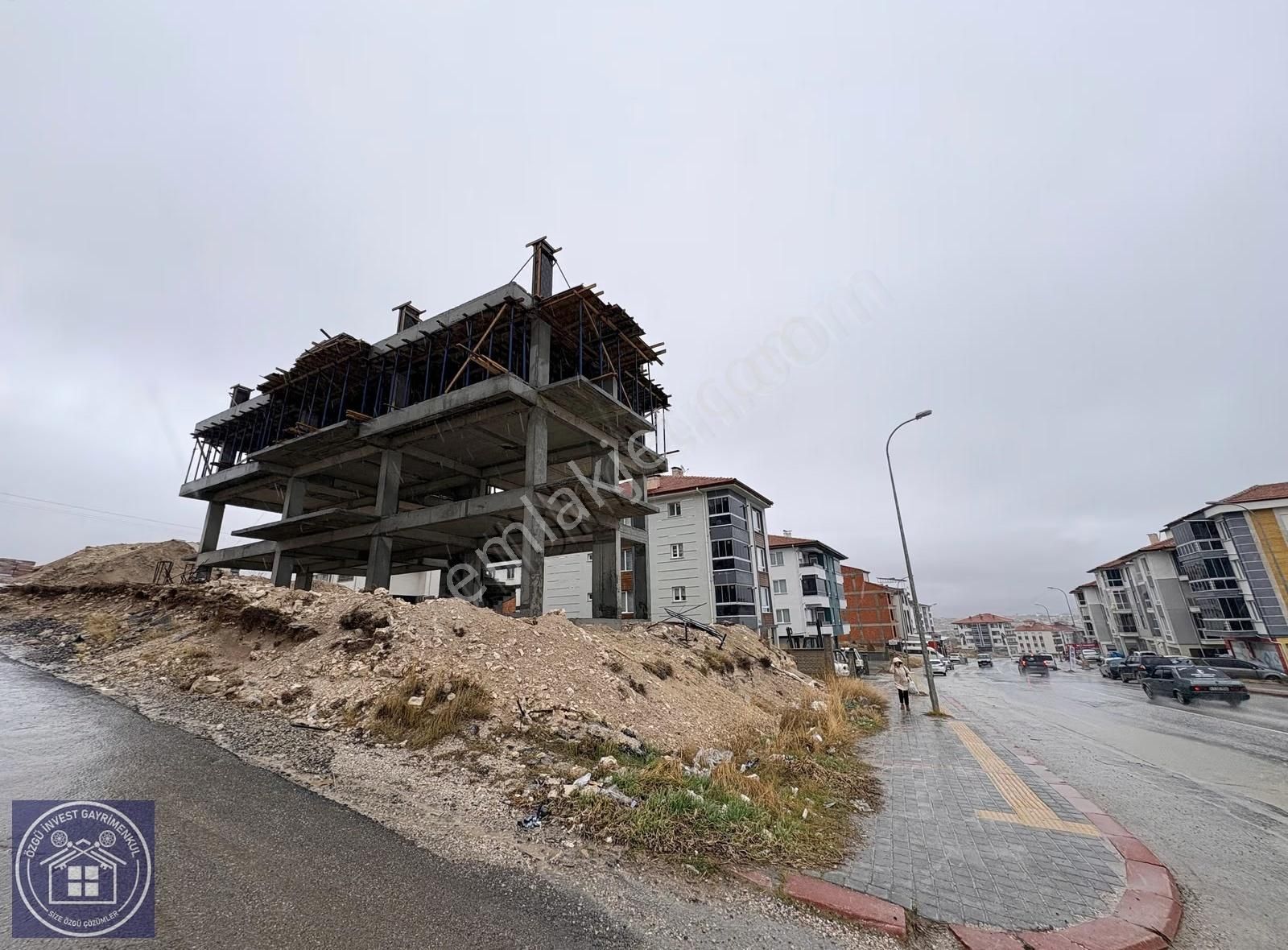 Özgü Gayrimenkul'den Zafertepe'de Cadde Üzeri Lüks 2+1 Daireler - Görsel 4