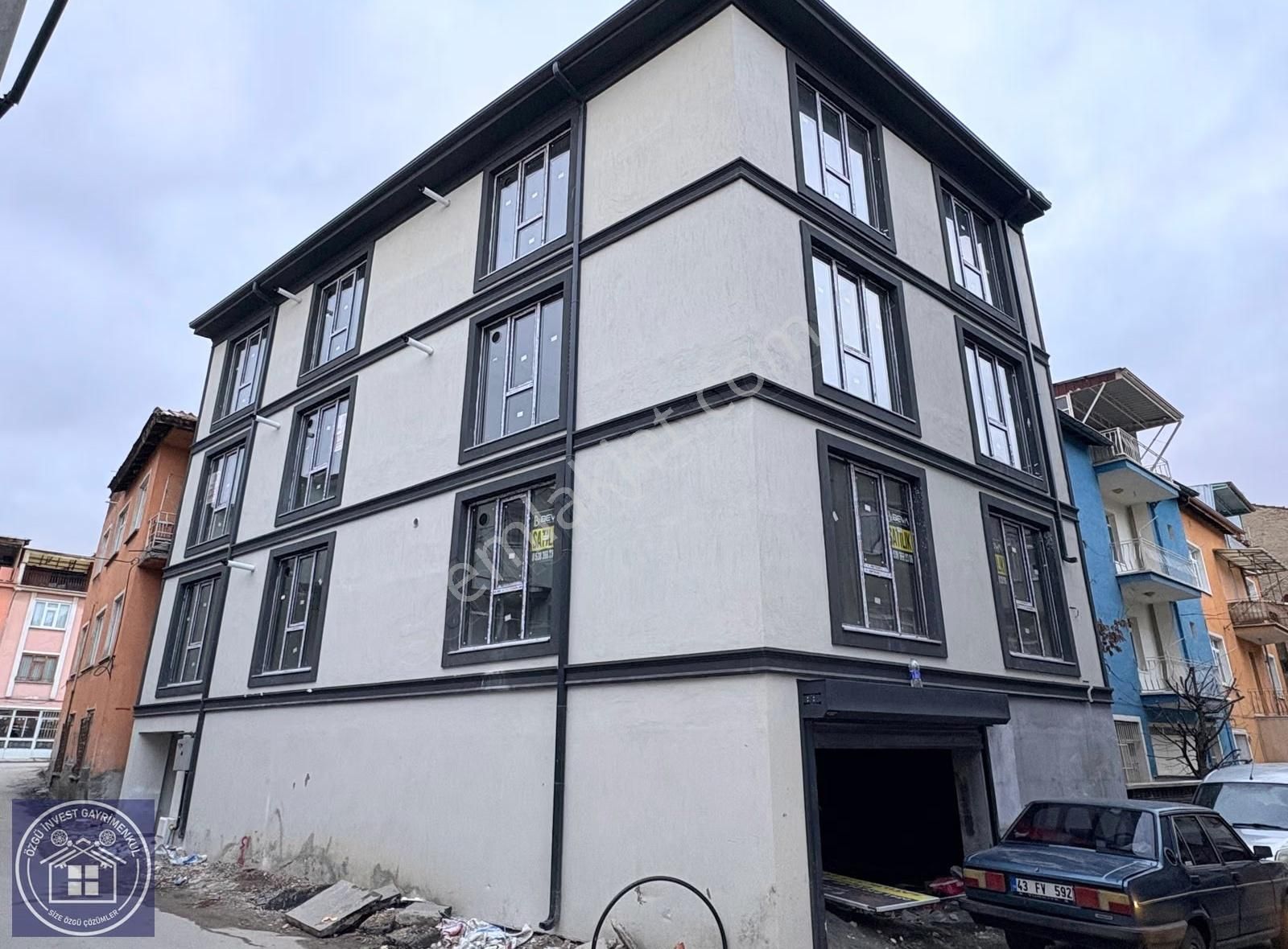 Özgü Invest'ten Merkez'de Geniş Ve Lüks Sıfır 1+1 Daire - Görsel 16