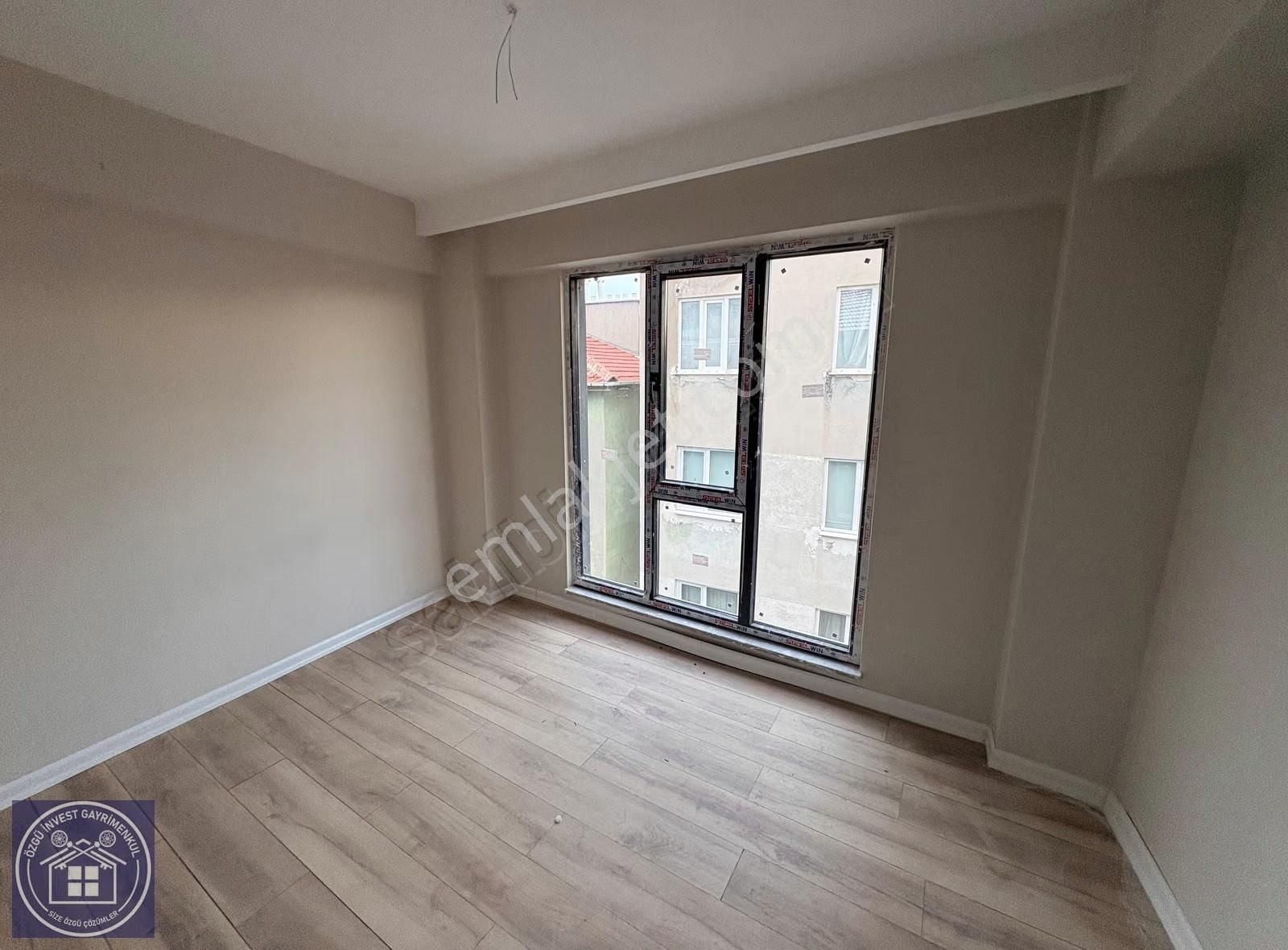 Özgü Invest'ten Merkez'de Geniş Ve Lüks Sıfır 1+1 Daire - Görsel 8