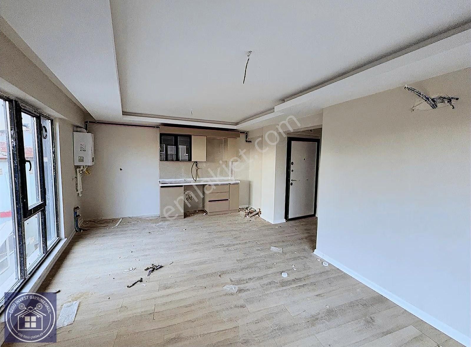 Özgü Invest'ten Merkez'de Geniş Ve Lüks Sıfır 1+1 Daire - Görsel 6